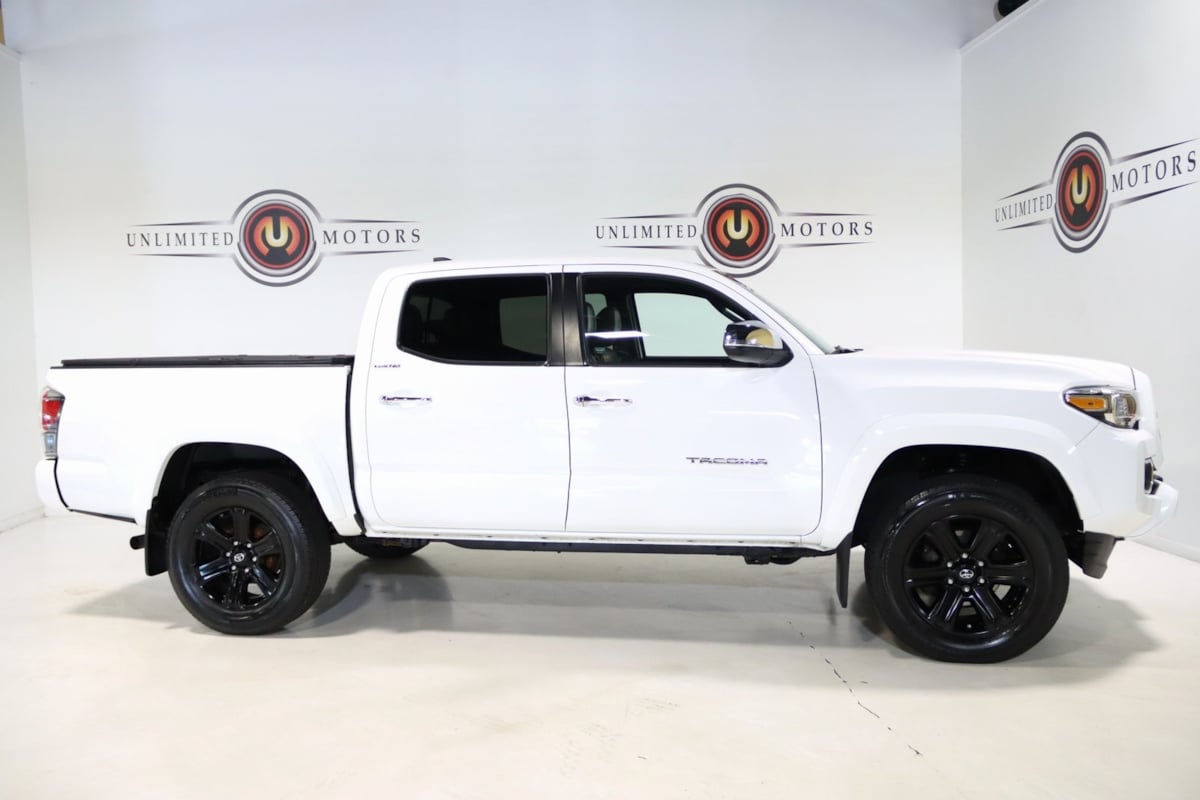 2018 Toyota Tacoma Limited photo 24