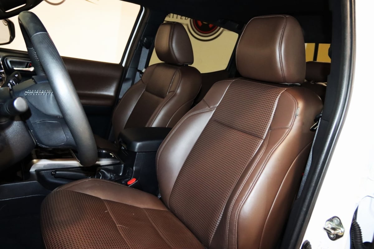 2018 Toyota Tacoma Limited photo 29