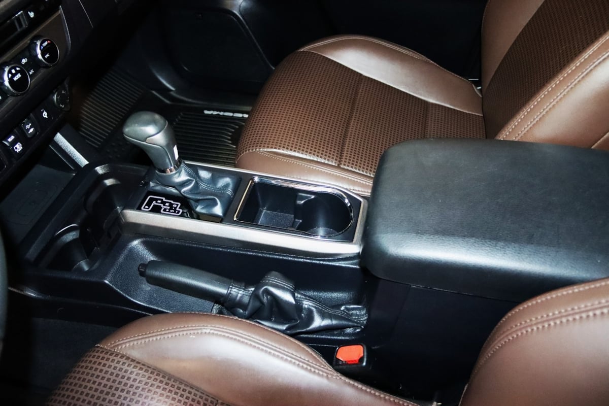 2018 Toyota Tacoma Limited photo 30
