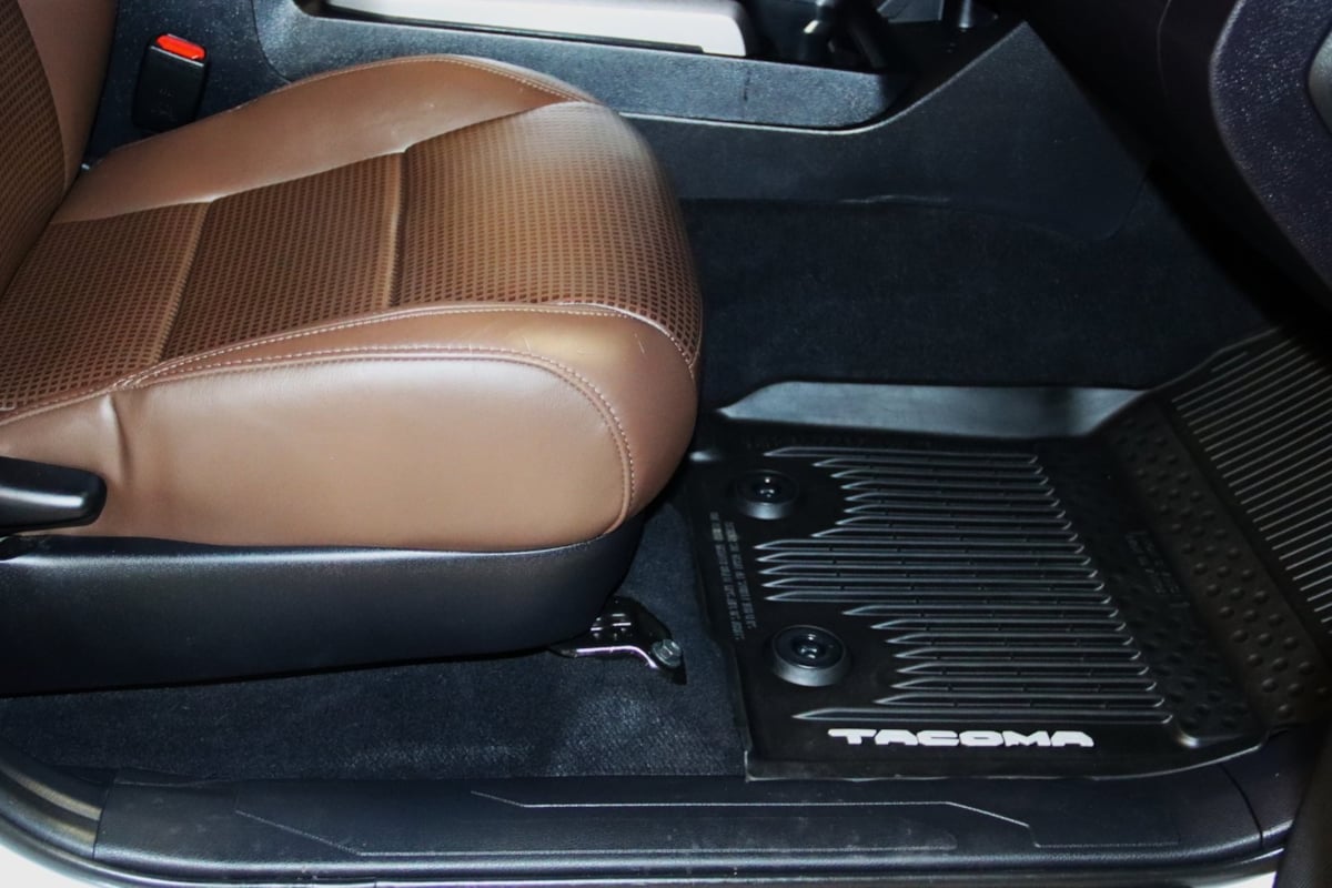 2018 Toyota Tacoma Limited photo 44