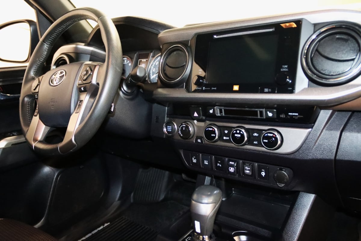 2018 Toyota Tacoma Limited photo 47