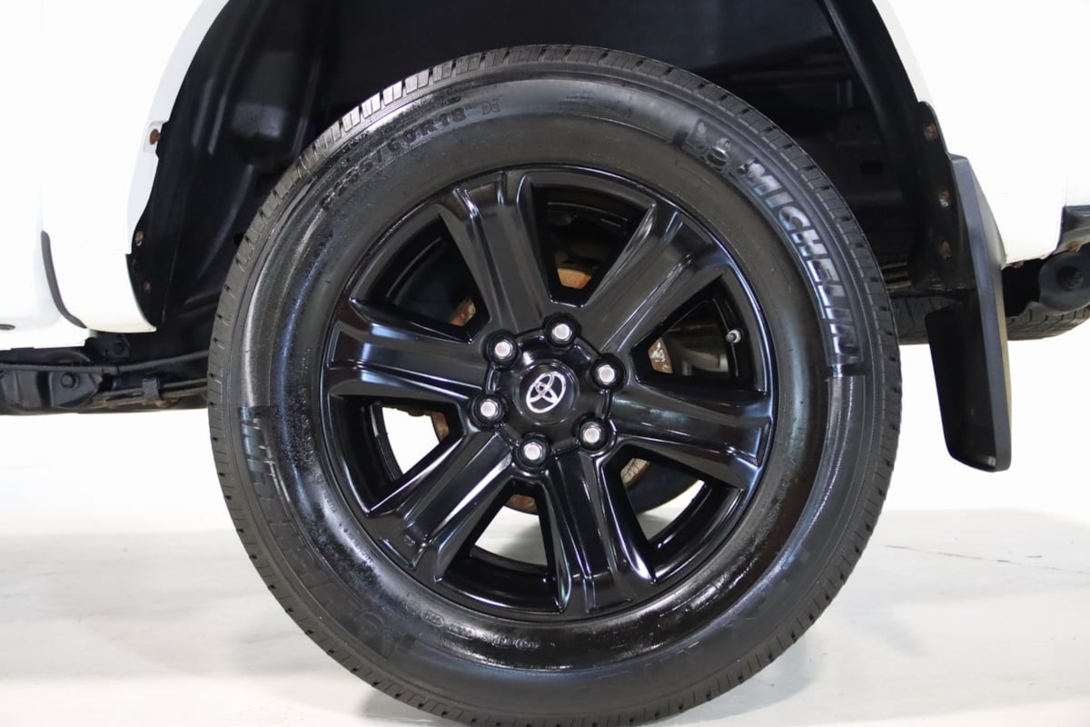 2018 Toyota Tacoma Limited photo 56