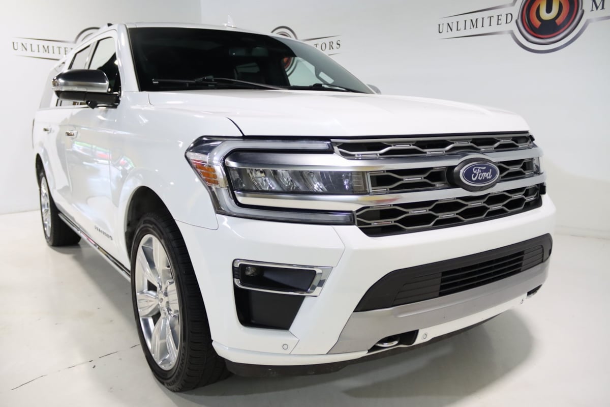 2023 Ford Expedition MAX Platinum photo 23