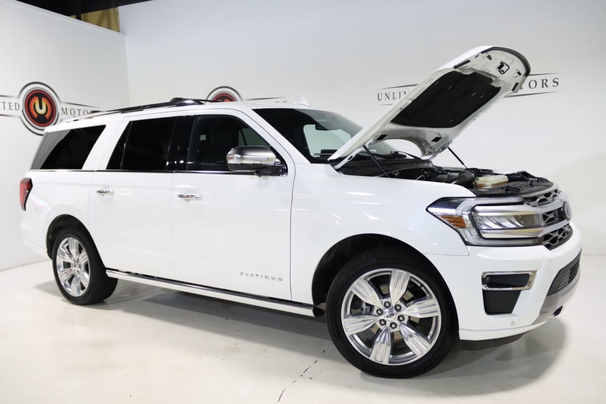 2023 Ford Expedition MAX Platinum photo 30