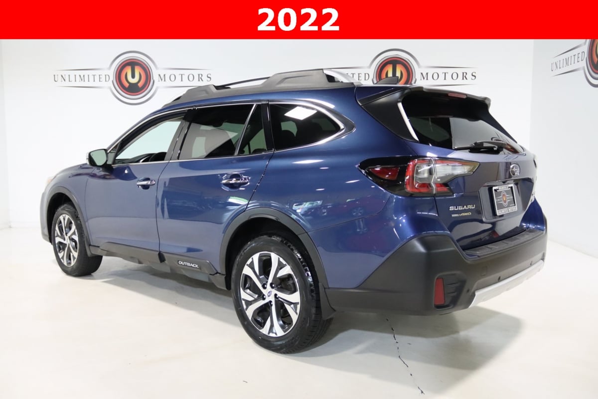 2022 Subaru Outback Touring XT photo 2