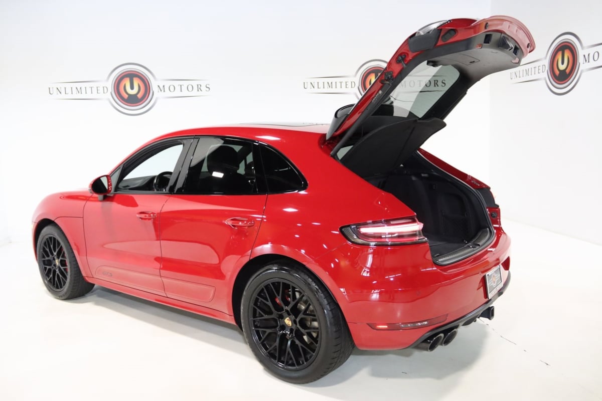 2021 Porsche Macan GTS photo 19