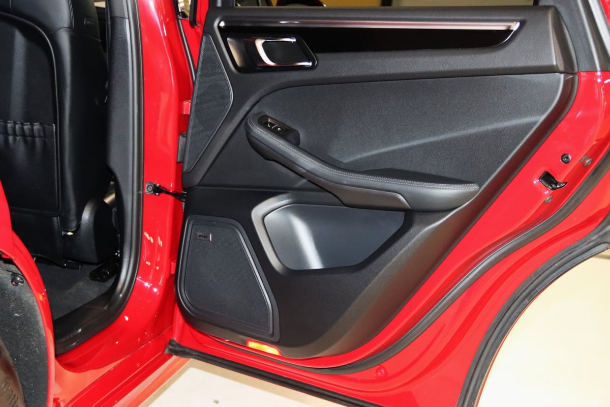 2021 Porsche Macan GTS photo 48