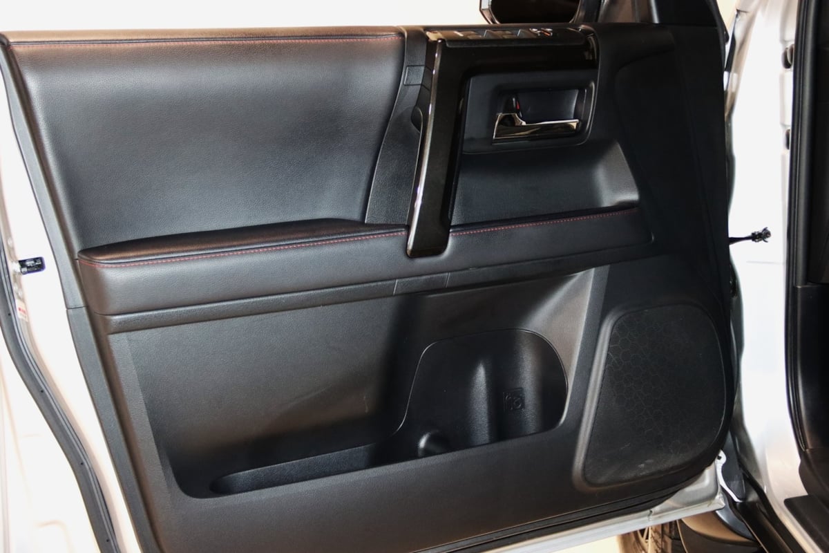 2020 Toyota 4Runner TRD Premium photo 26