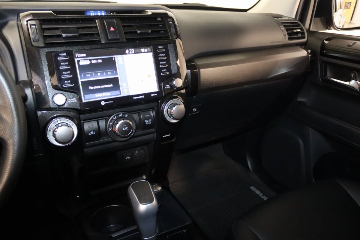 2020 Toyota 4Runner TRD Premium photo 42
