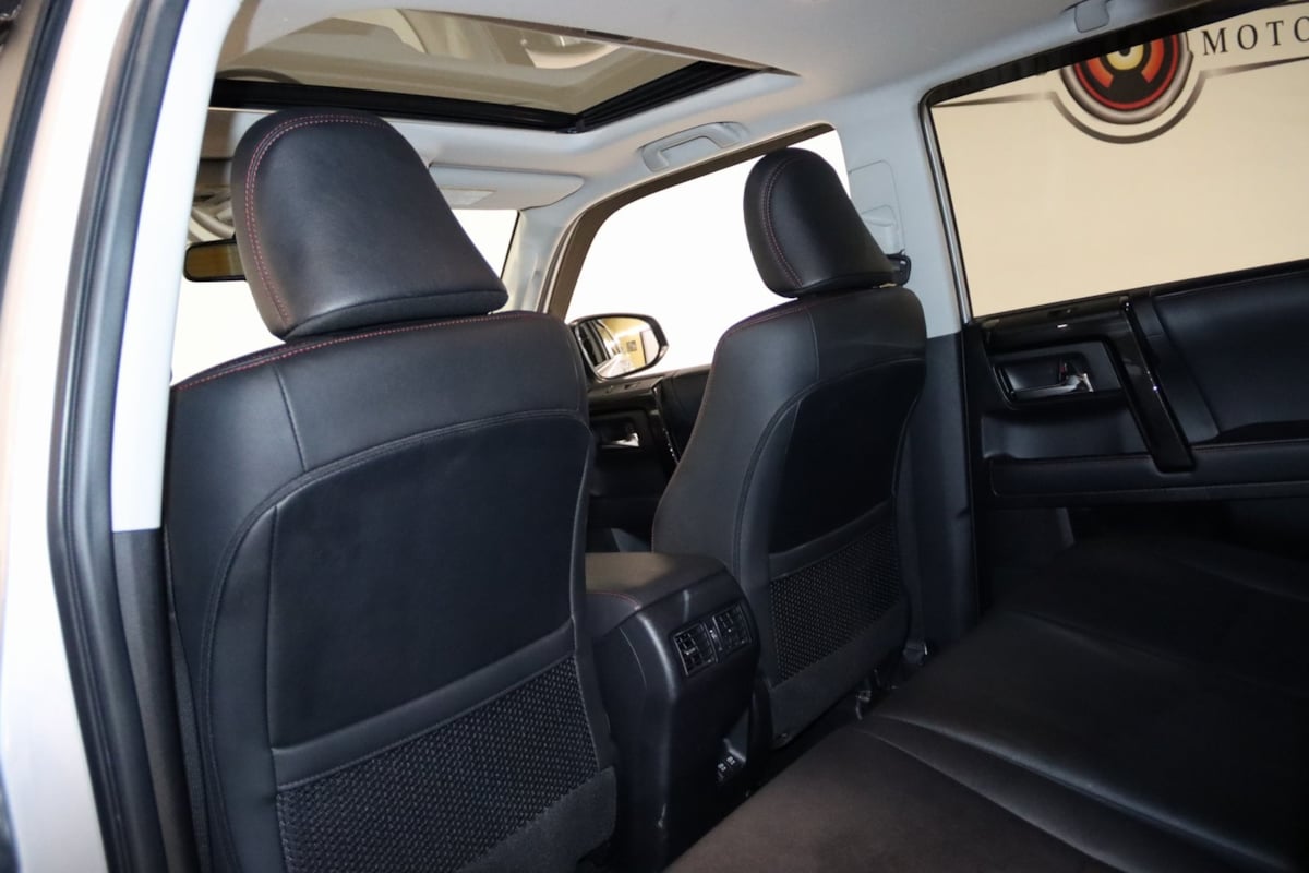 2020 Toyota 4Runner TRD Premium photo 47