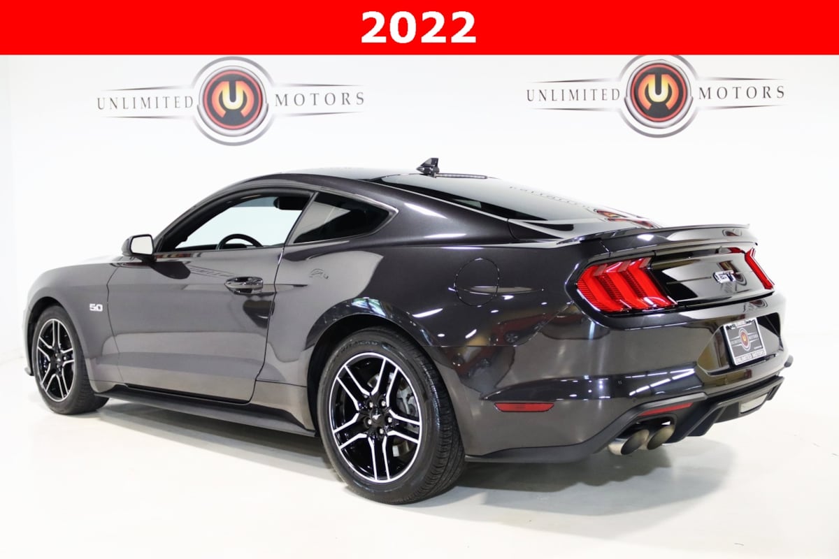 2022 Ford Mustang GT Premium photo 2
