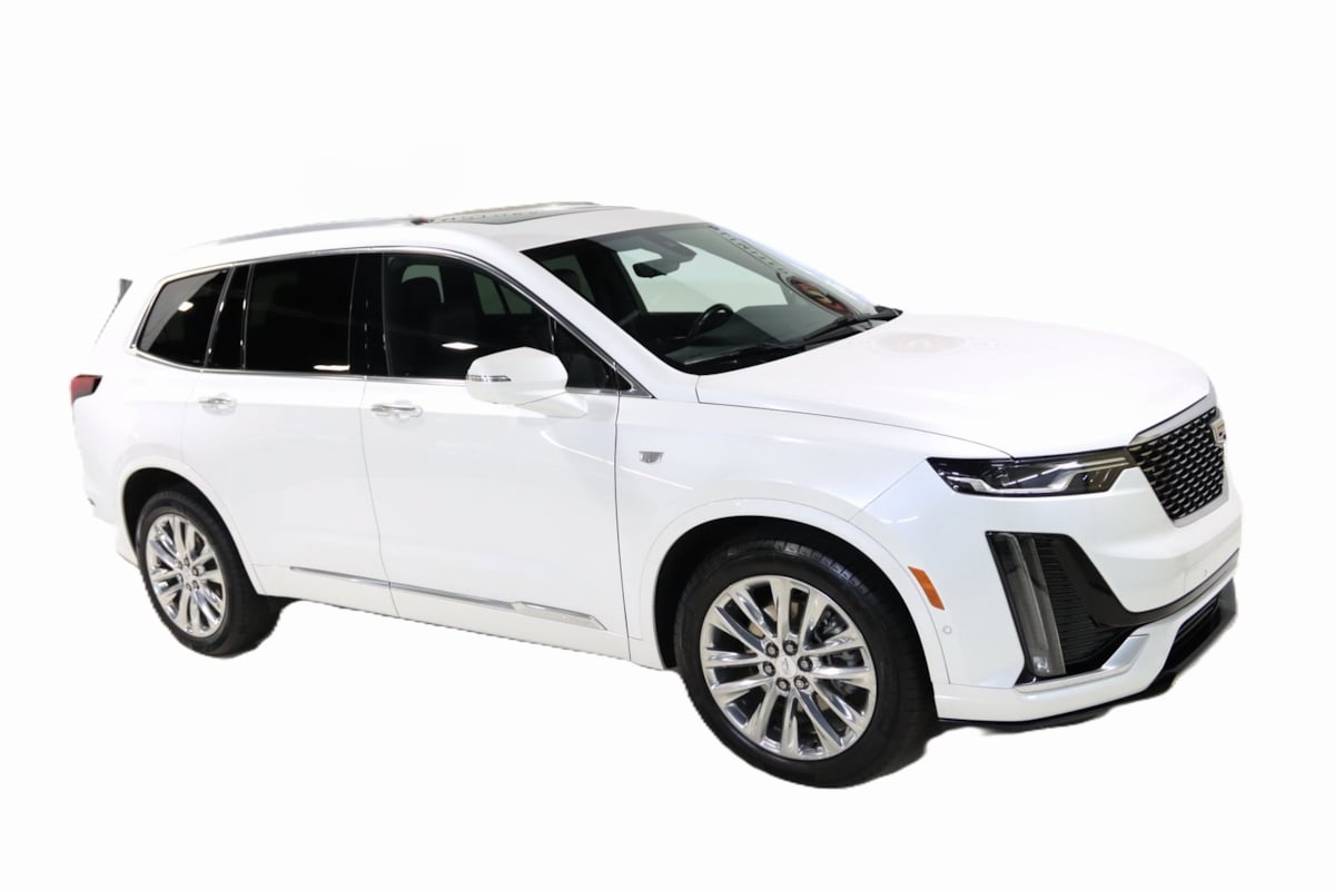2022 Cadillac XT6 Premium Luxury photo 3