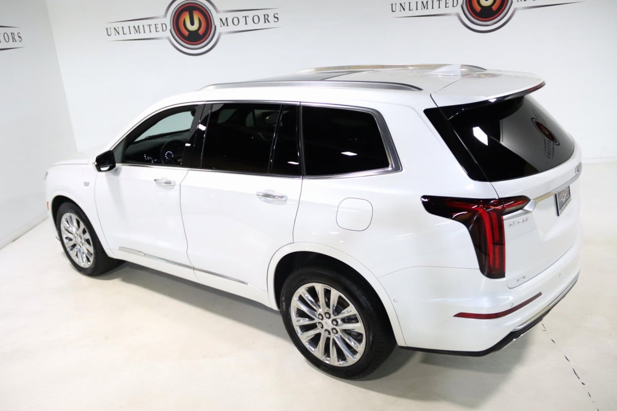 Sold 2022 Cadillac XT6 Premium Luxury in Fishers