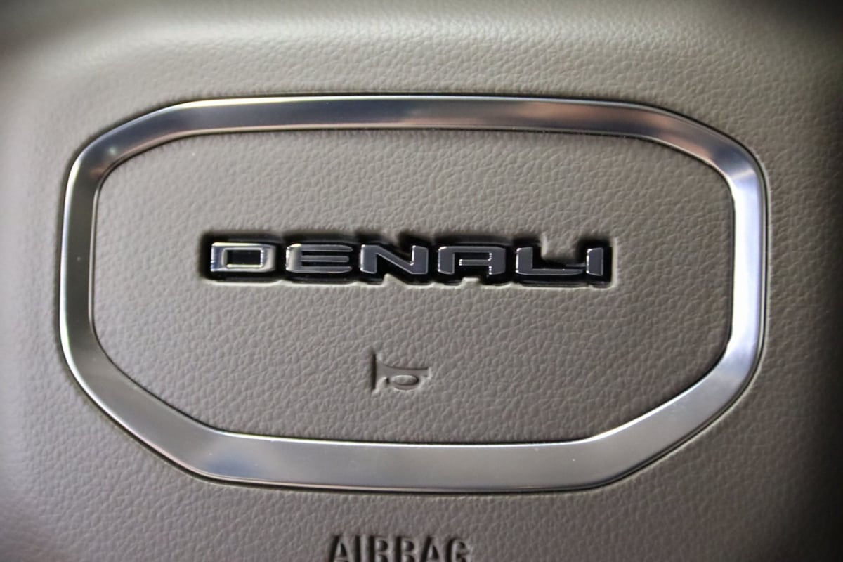 2021 Gmc Yukon Denali Ultimate photo 41