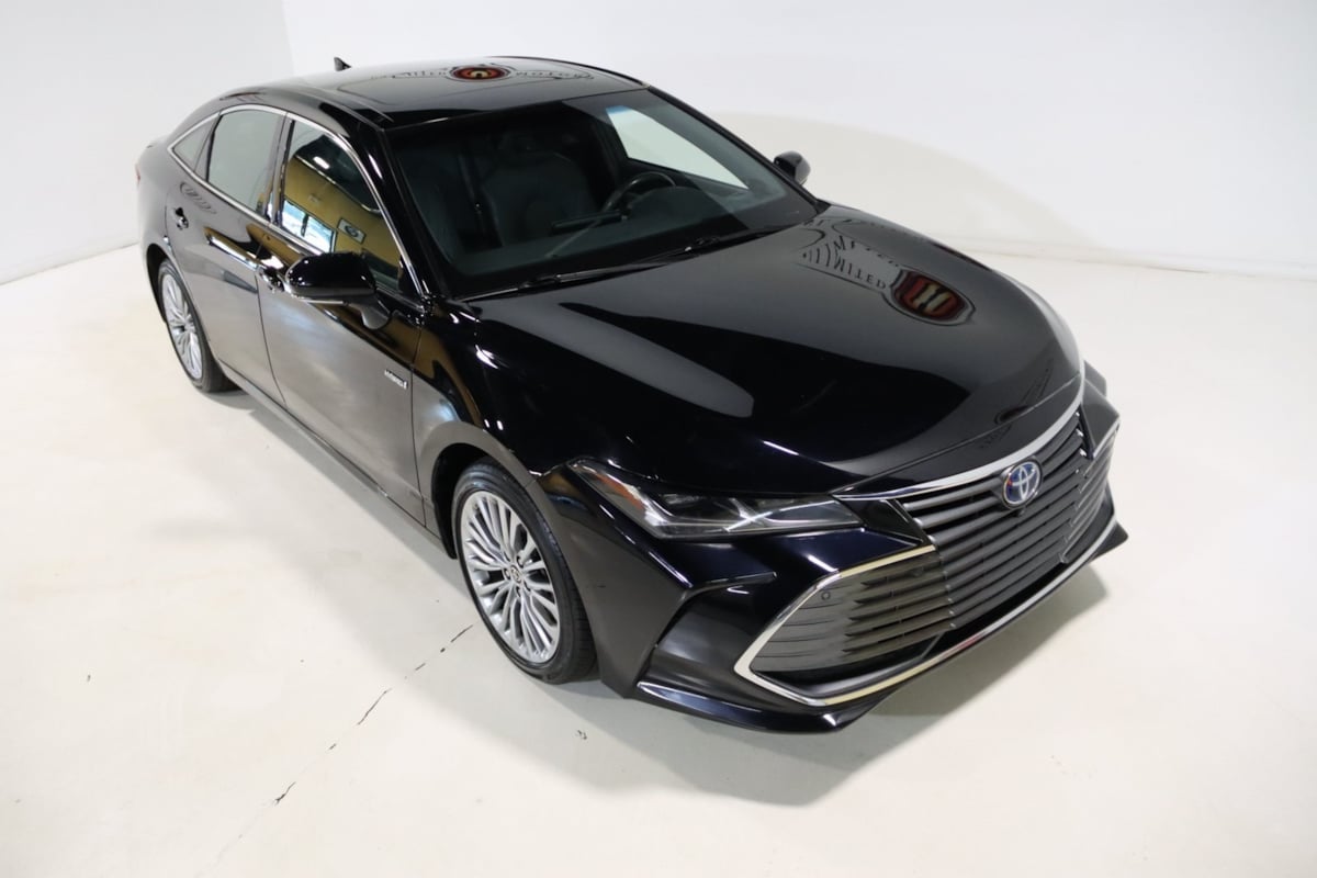 2021 Toyota Avalon Hybrid Limited photo 7