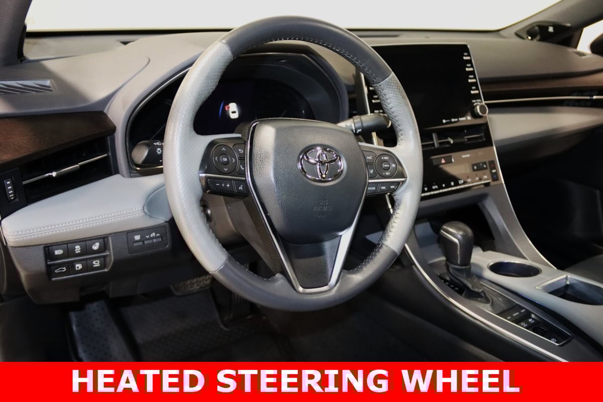 2021 Toyota Avalon Hybrid Limited photo 11