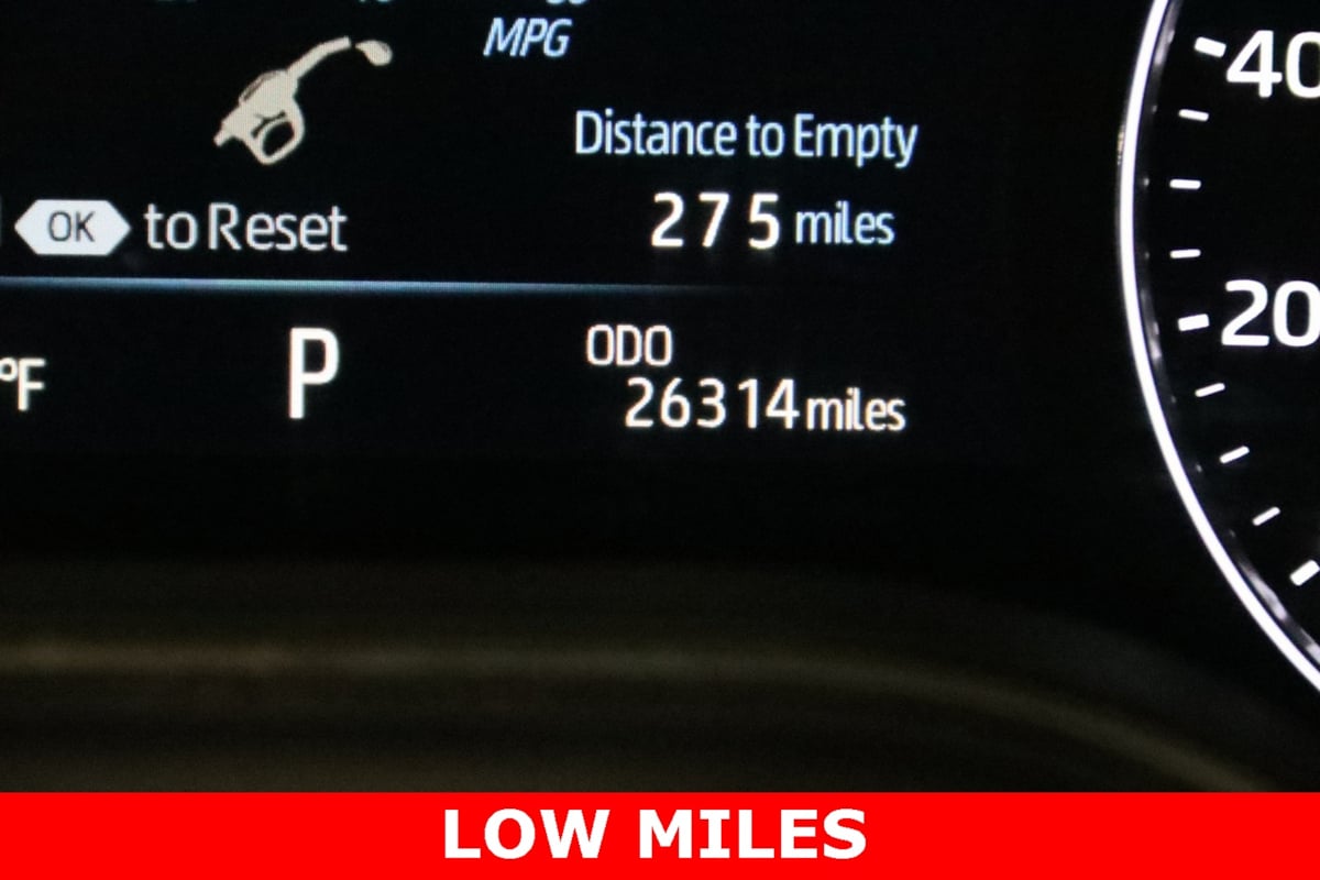 2021 Toyota Avalon Hybrid Limited photo 15
