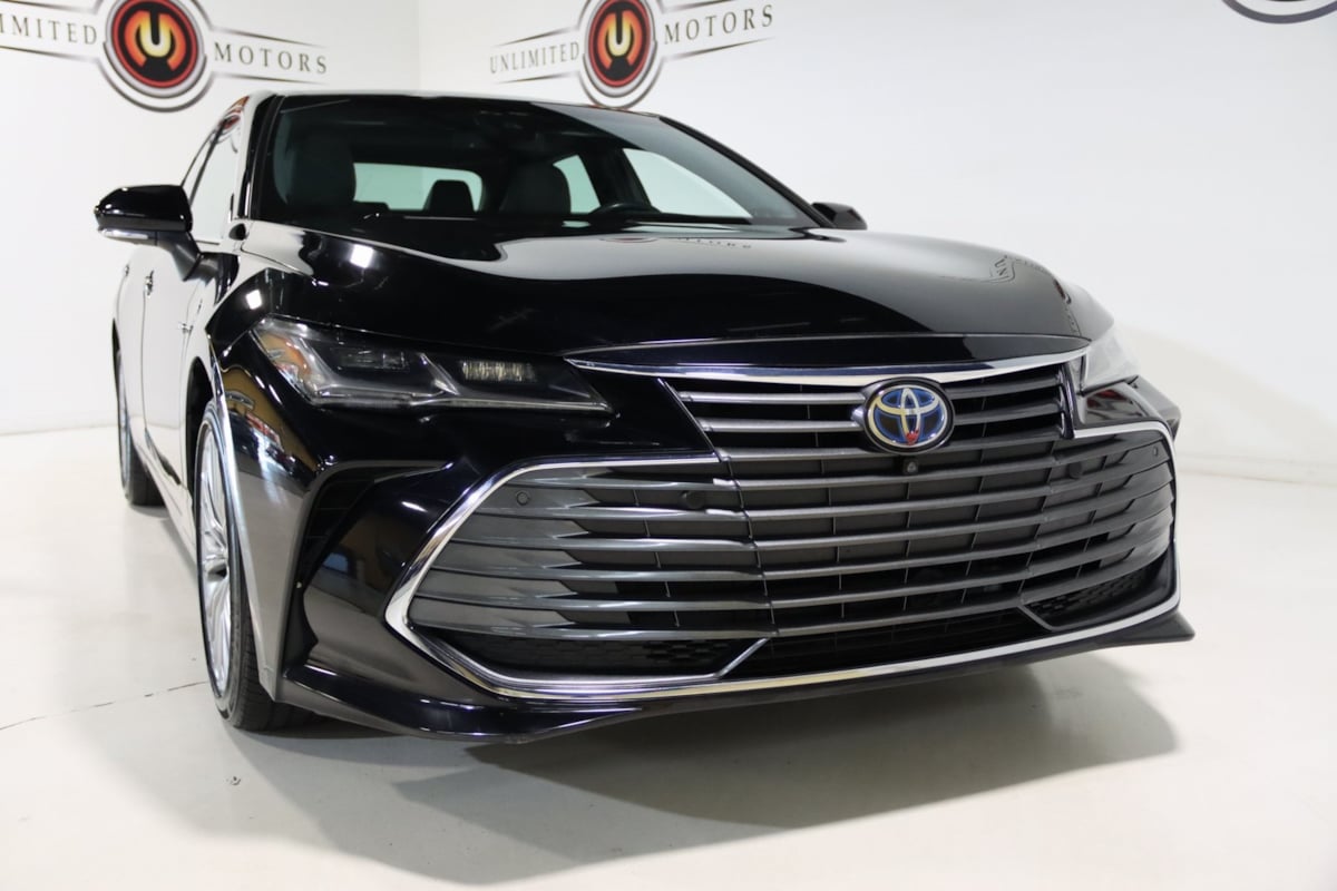 2021 Toyota Avalon Hybrid Limited photo 19