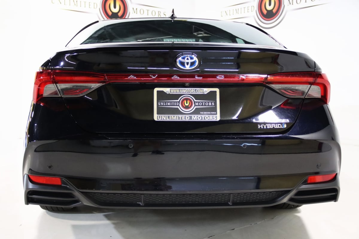 2021 Toyota Avalon Hybrid Limited photo 22