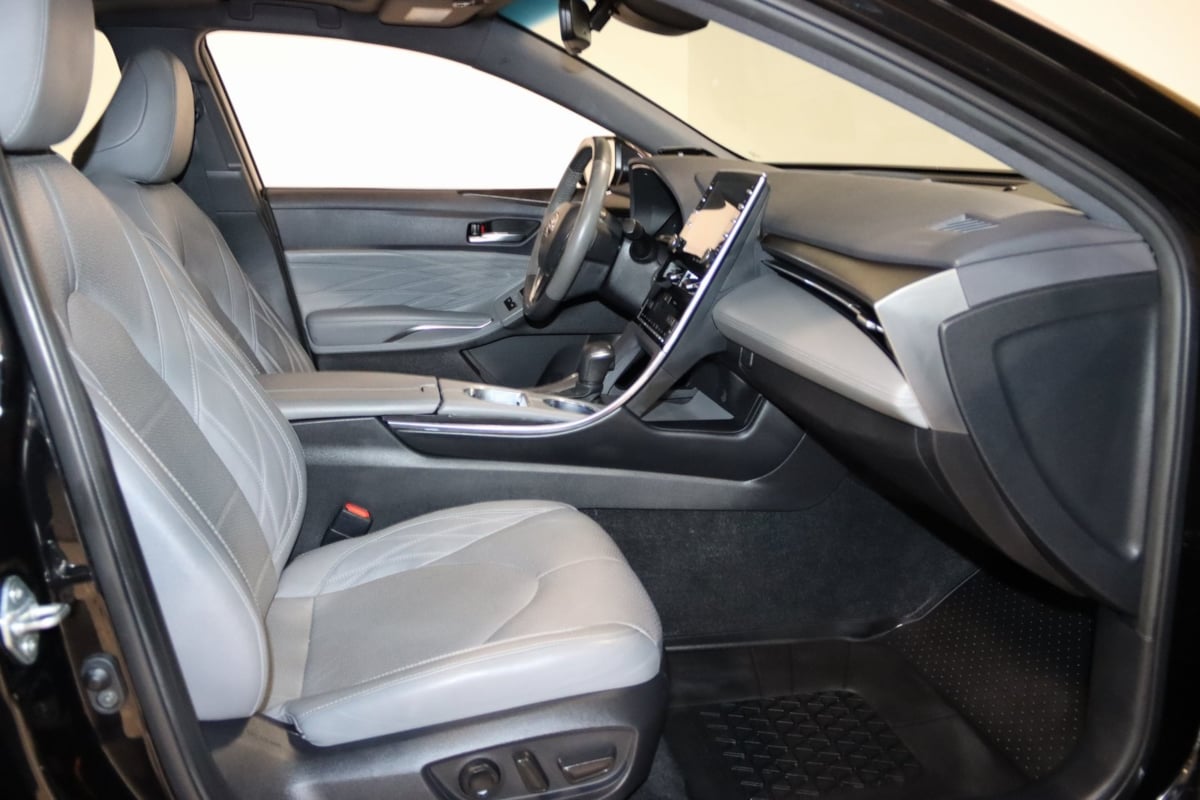 2021 Toyota Avalon Hybrid Limited photo 47