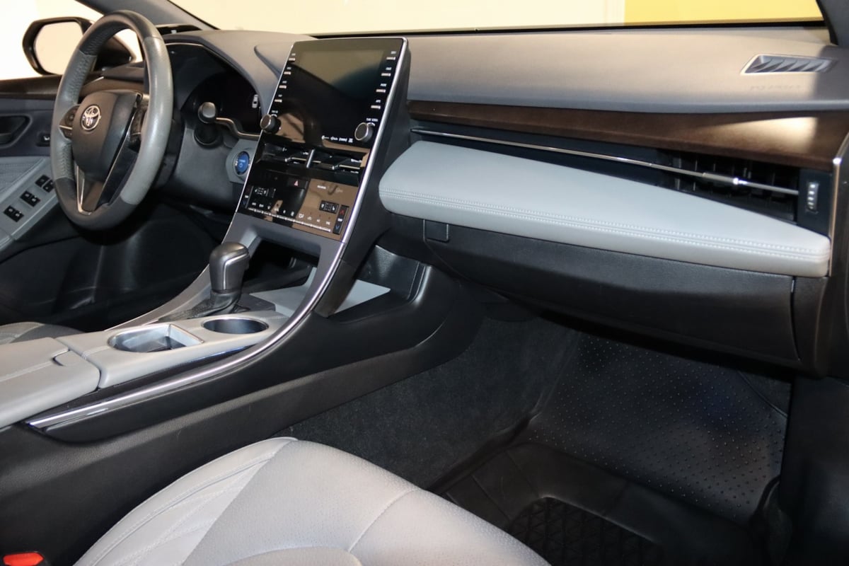 2021 Toyota Avalon Hybrid Limited photo 50