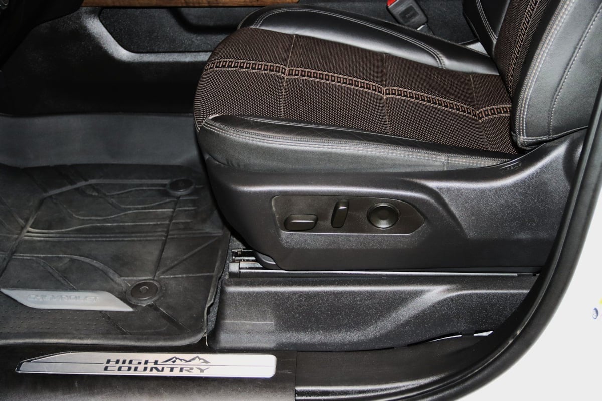 2023 Chevrolet Silverado 1500 High Country - Photo 39