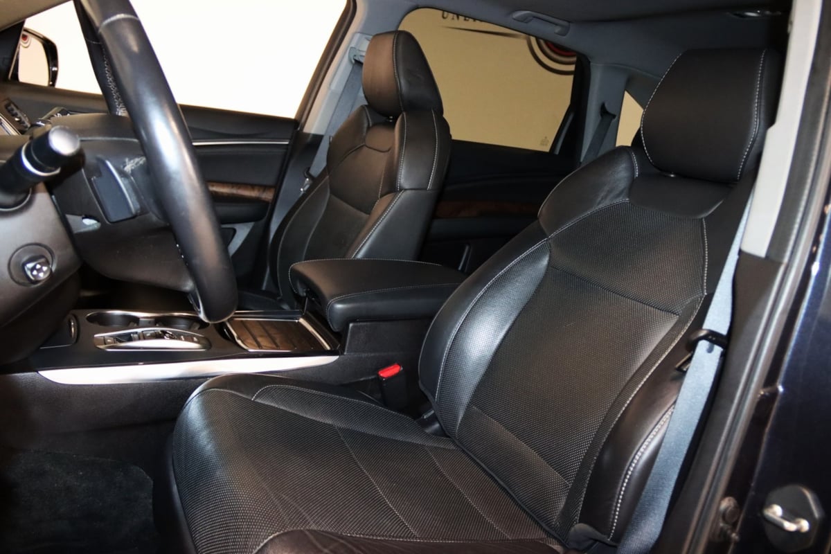 2020 Acura MDX Technology SH-AWD photo 31