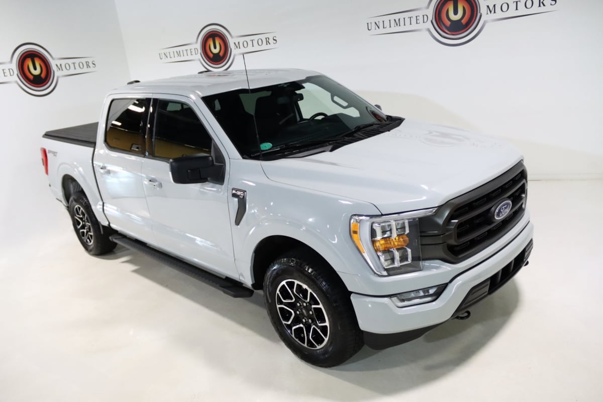 2023 Ford F-150 XLT photo 4