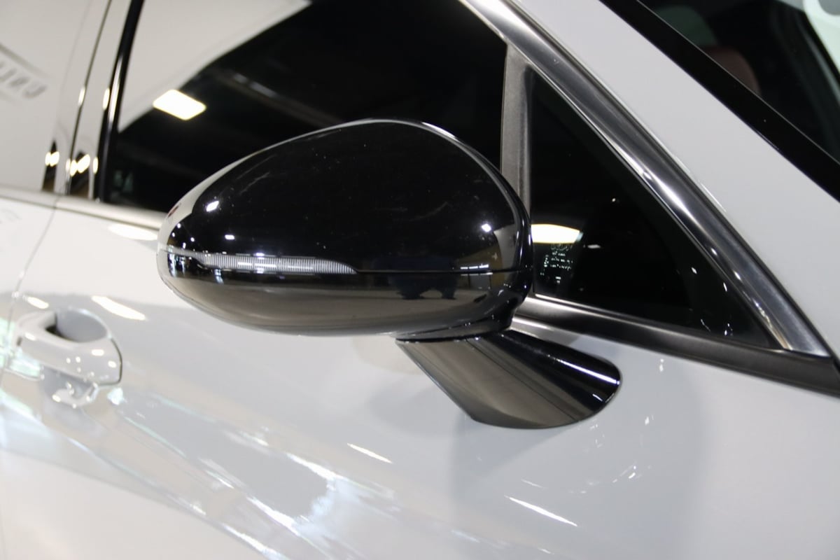 2023 Kia K5 GT-Line photo 8