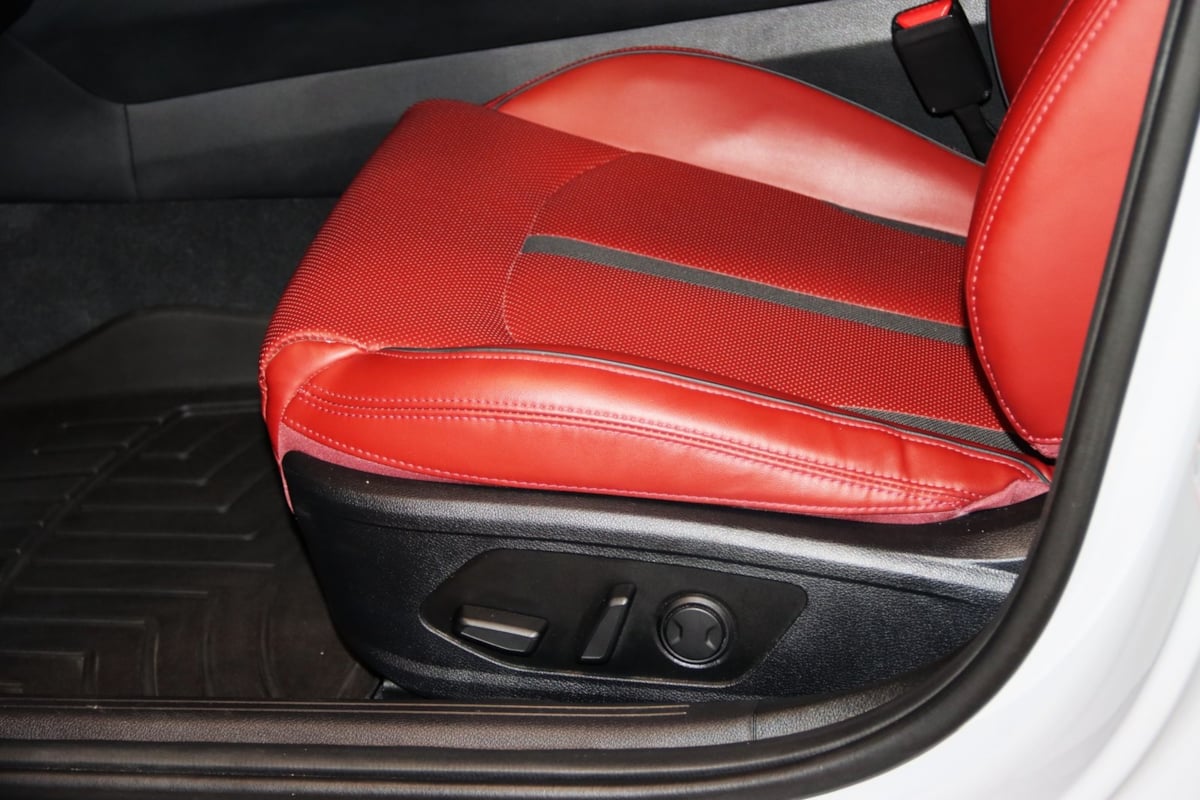 2023 Kia K5 GT-Line photo 26