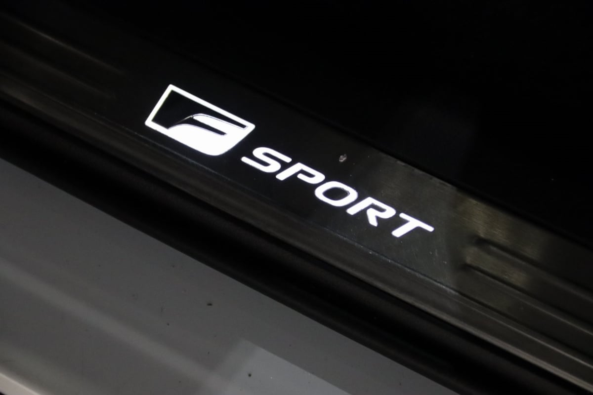2024 Lexus TX 500h F SPORT Premium photo 17