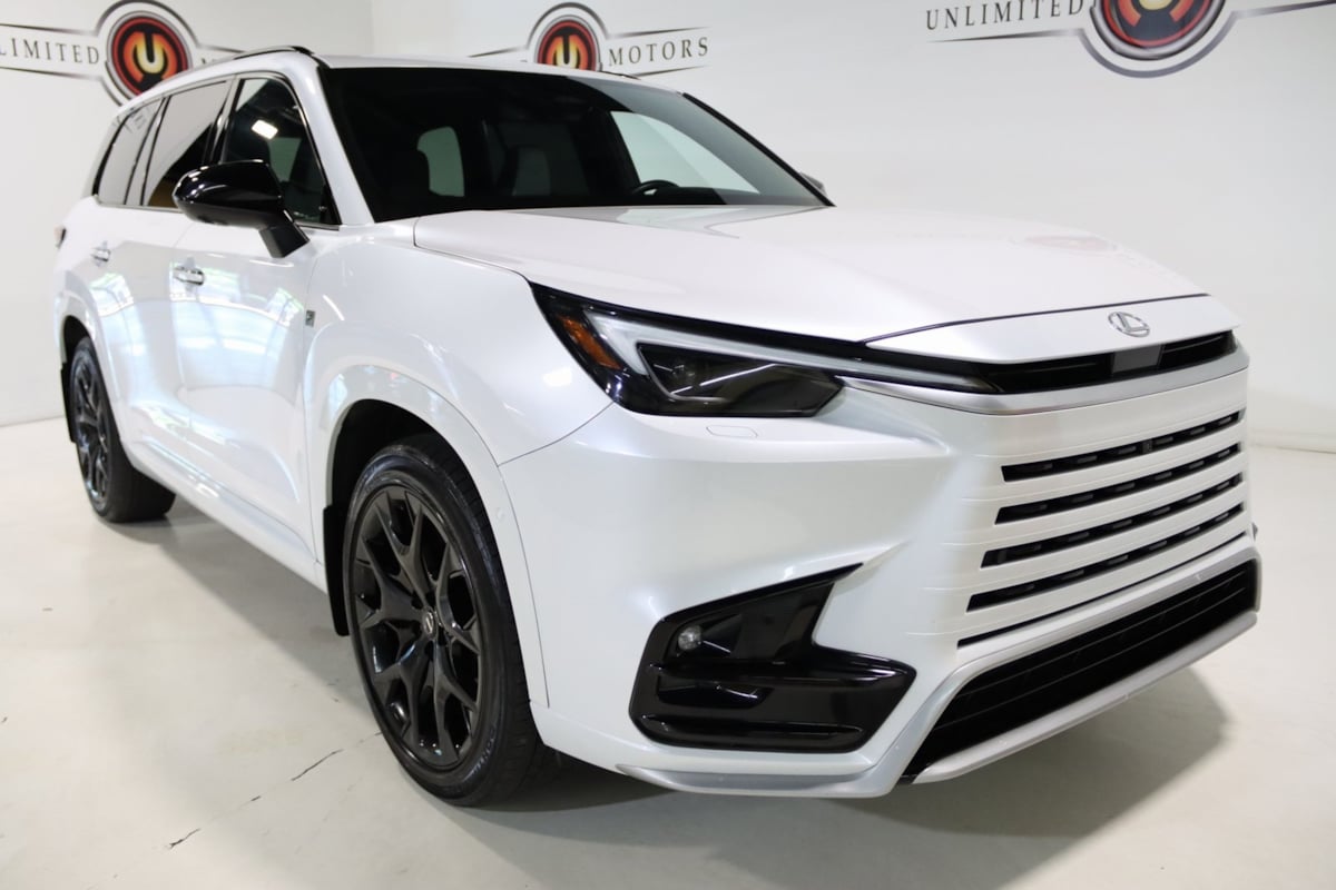 2024 Lexus TX 500h F SPORT Premium photo 18
