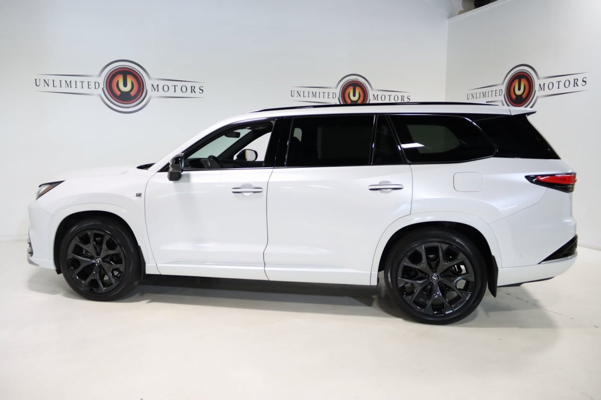 2024 Lexus TX 500h F SPORT Premium photo 24