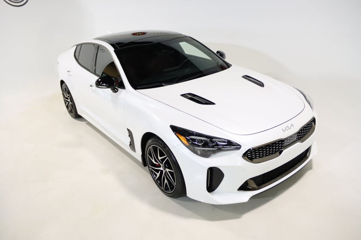 2023 Kia Stinger GT-Line photo 5