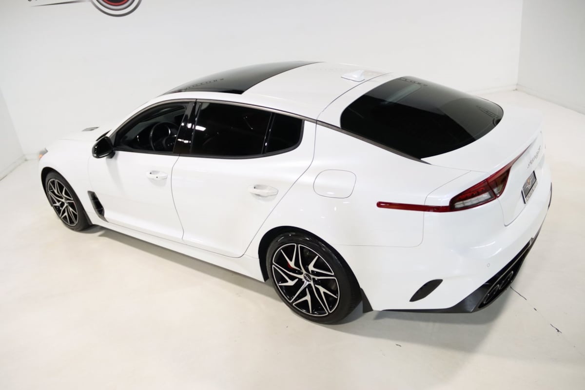 2023 Kia Stinger GT-Line photo 8