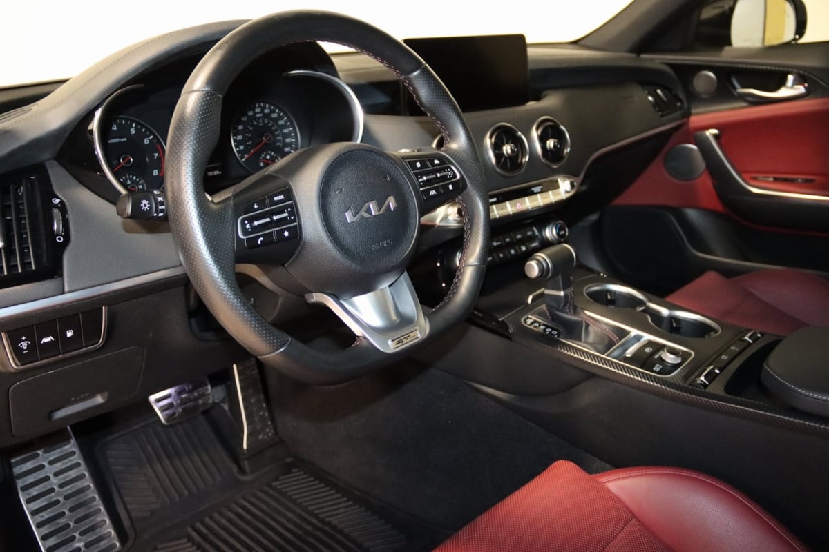 2023 Kia Stinger GT-Line photo 26