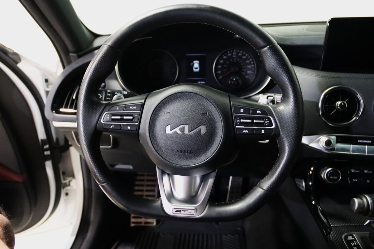 2023 Kia Stinger GT-Line photo 28