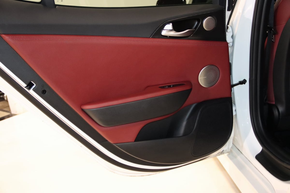 2023 Kia Stinger GT-Line photo 37