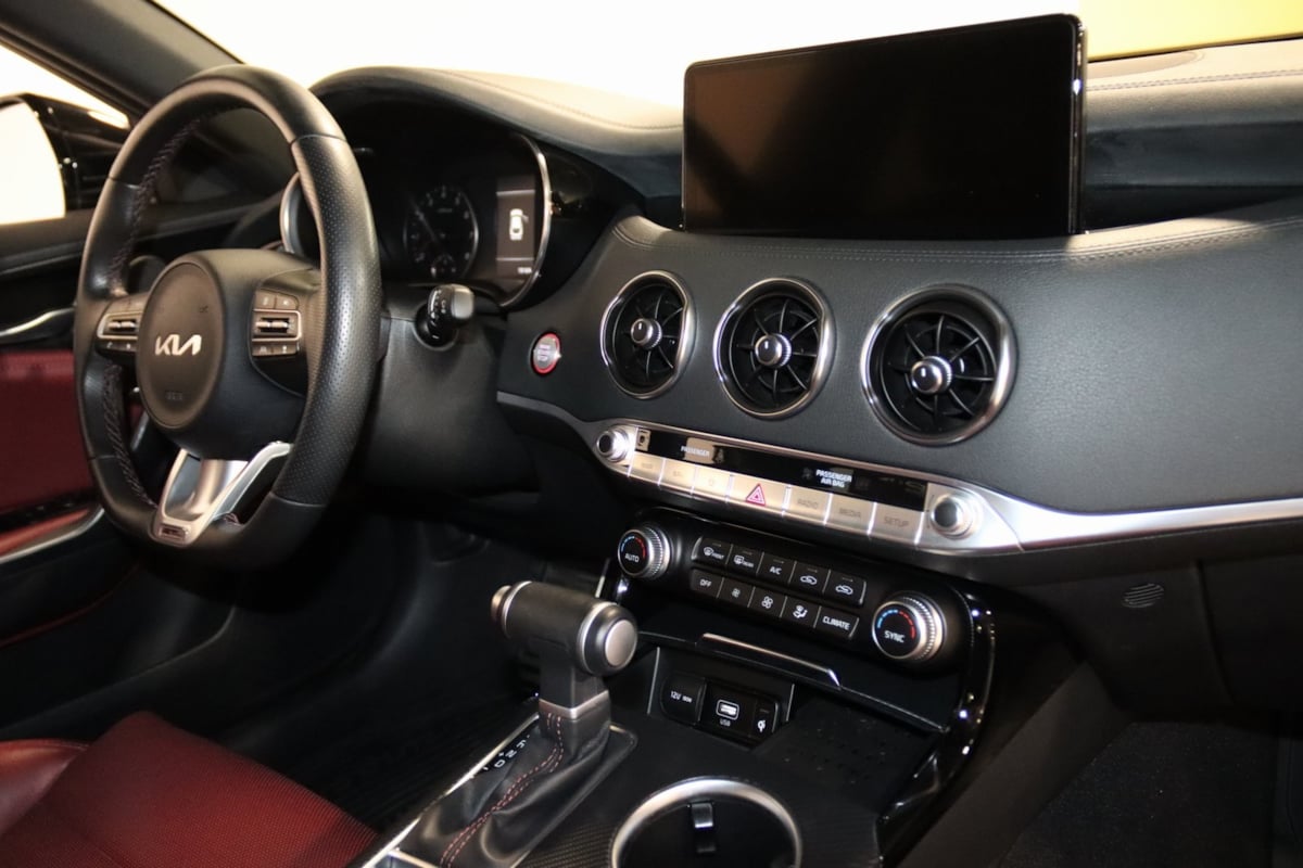 2023 Kia Stinger GT-Line photo 47