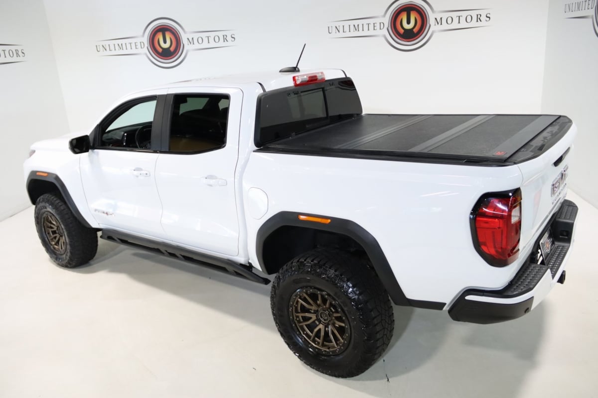 2023 Gmc Canyon AT4X photo 9