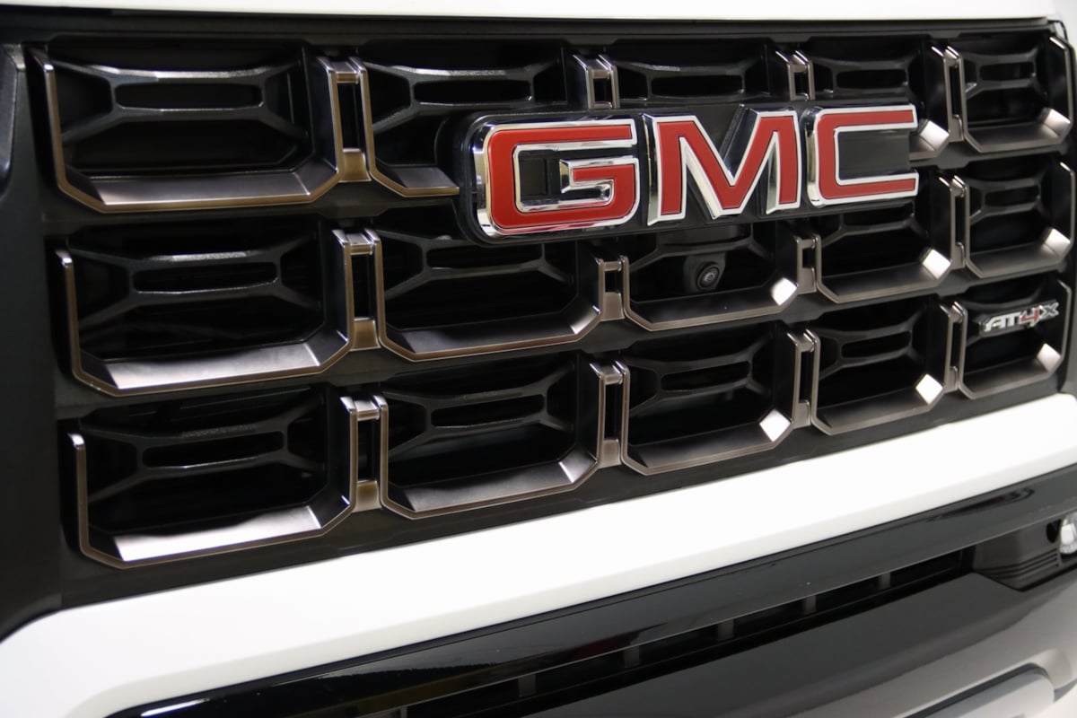 2023 Gmc Canyon AT4X photo 22