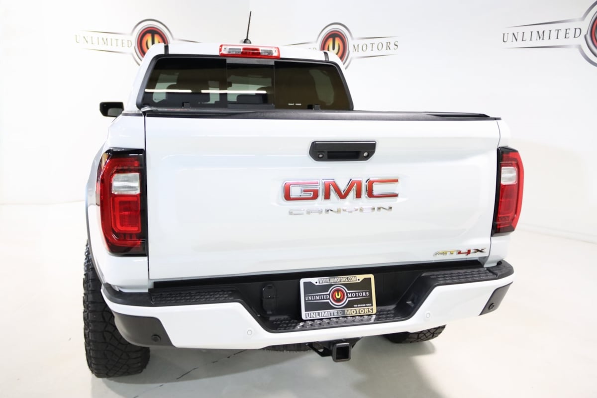 2023 Gmc Canyon AT4X photo 24