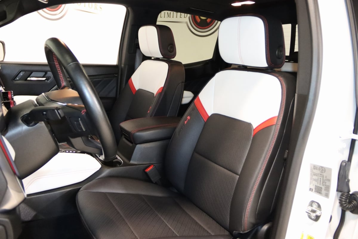 2023 Gmc Canyon AT4X photo 31