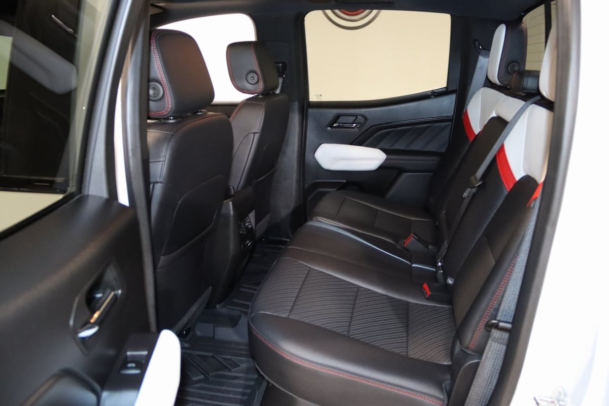 2023 Gmc Canyon AT4X photo 44
