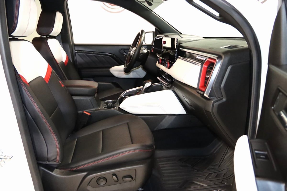 2023 Gmc Canyon AT4X photo 49