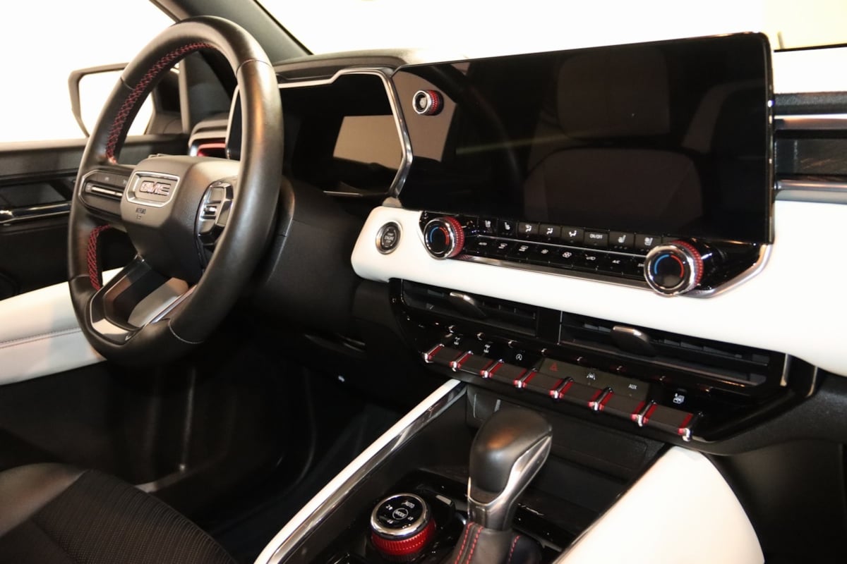 2023 Gmc Canyon AT4X photo 53