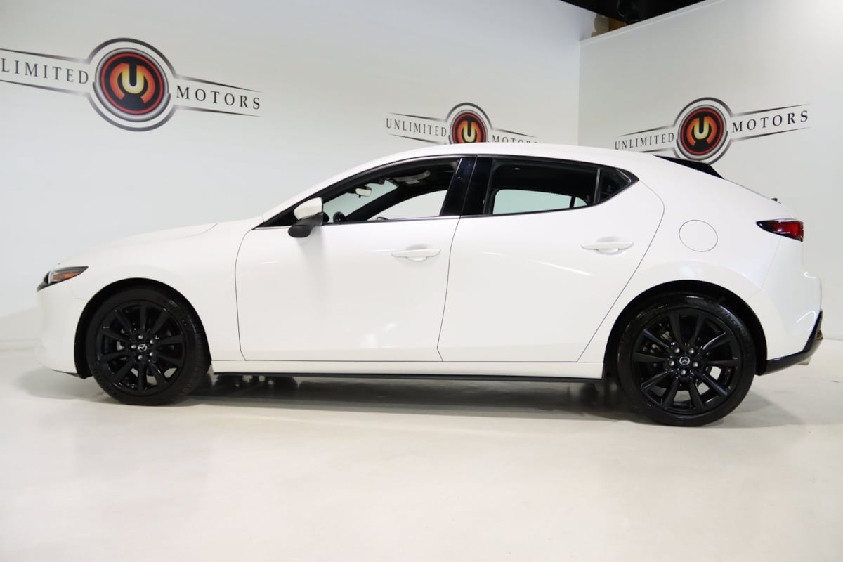 2020 Mazda Mazda3 Hatchback Premium photo 15
