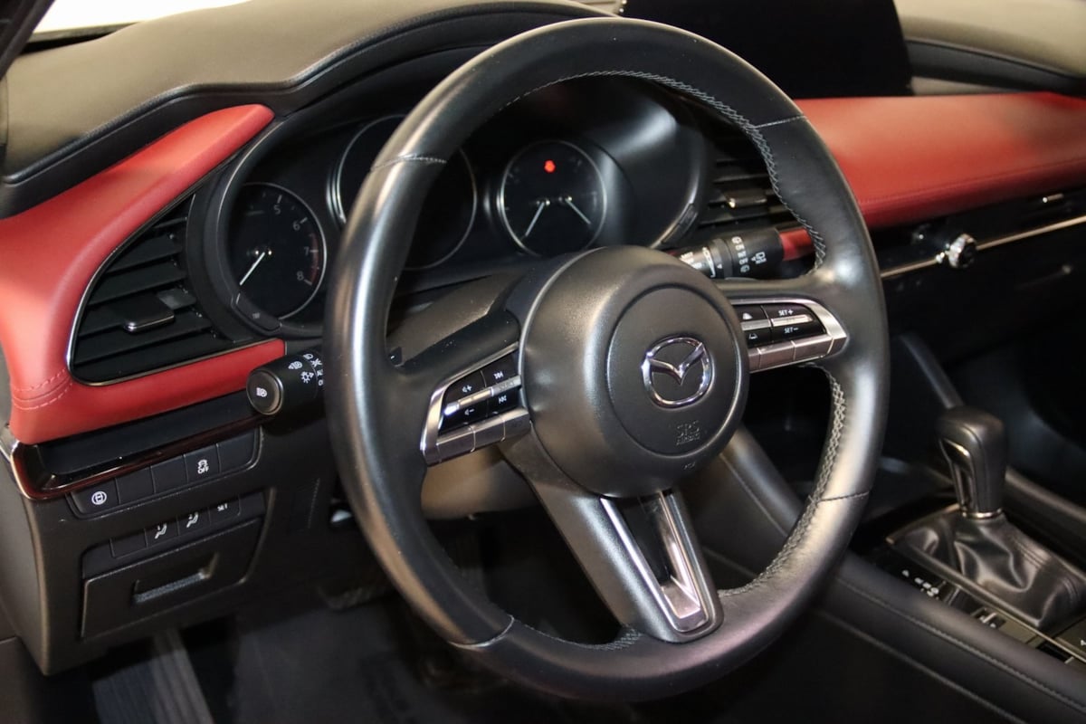 2020 Mazda Mazda3 Hatchback Premium photo 22