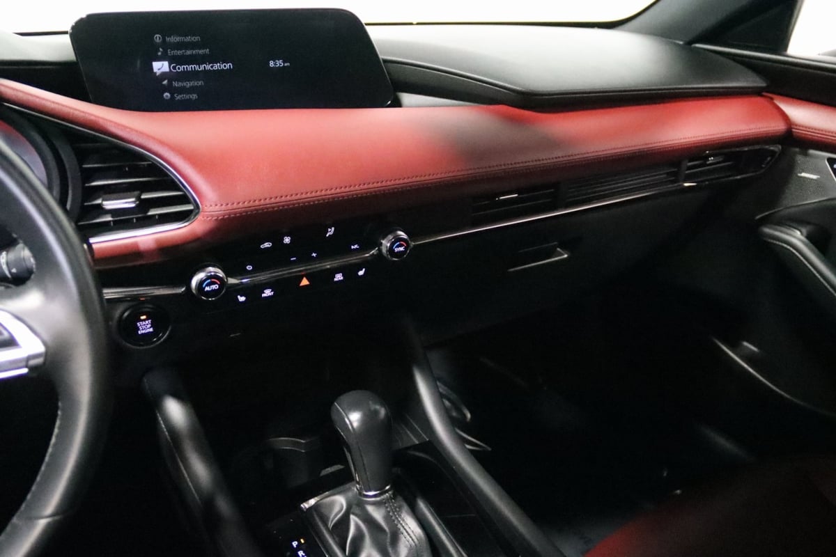 2020 Mazda Mazda3 Hatchback Premium photo 27