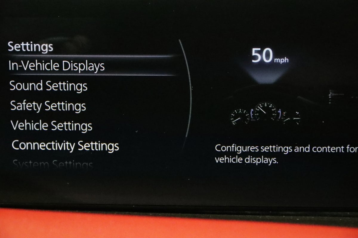 2020 Mazda Mazda3 Hatchback Premium photo 30